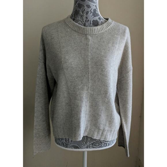 Rails Joanna Sweater - Size M - NWOT - Picture 1 of 8